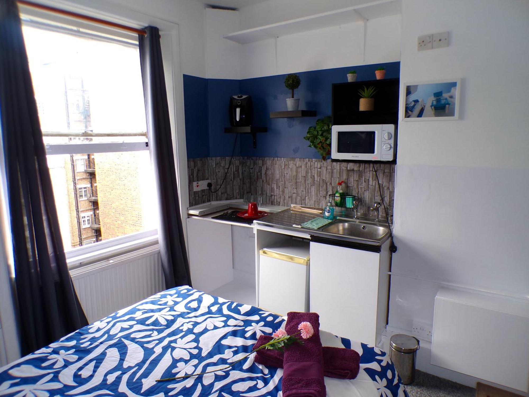 West Kensington - Santorini Apartments Londra Esterno foto