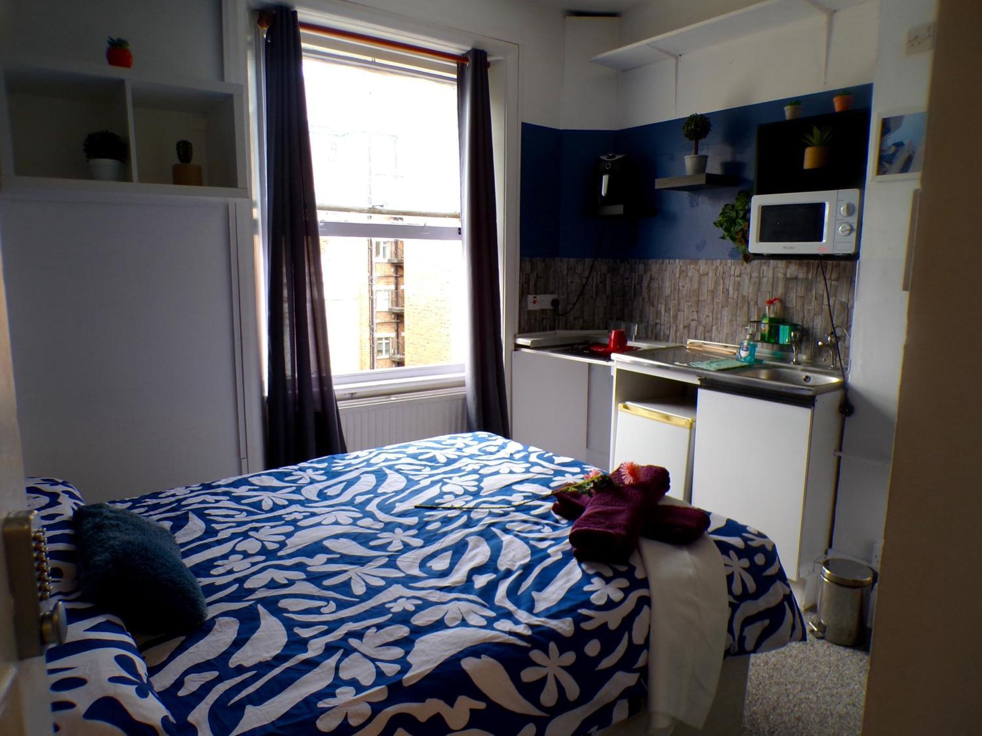 West Kensington - Santorini Apartments Londra Esterno foto